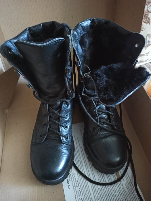 Берцы из натуральной кожи 36 размер