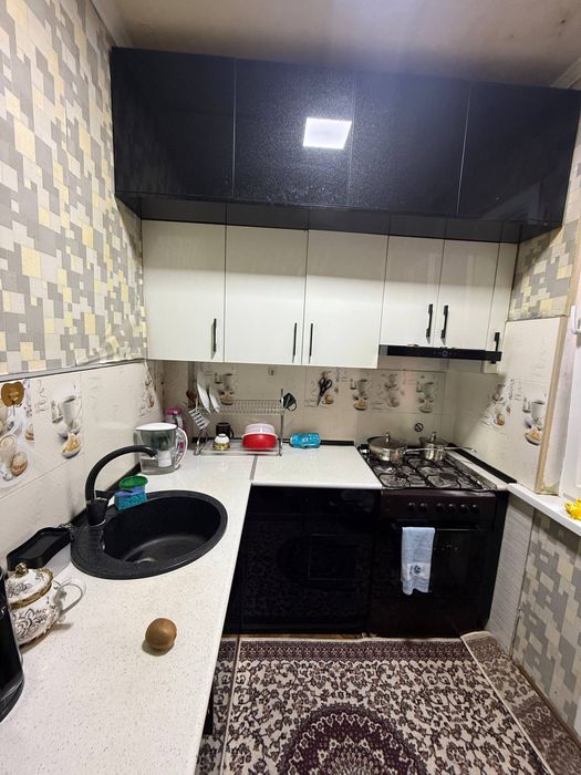 Продаётся квартира Чиланзар 24 квартал 2/2/5 панель