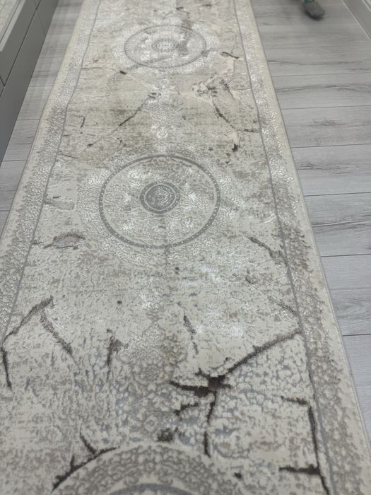 Продам ковровую дорожку