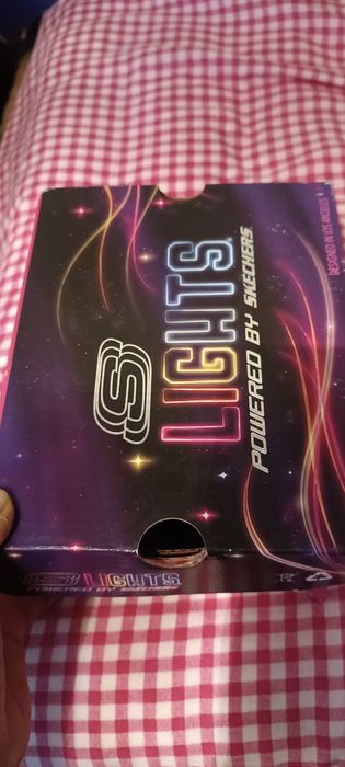 Skechers бебешки обувки  светещи 21 номер