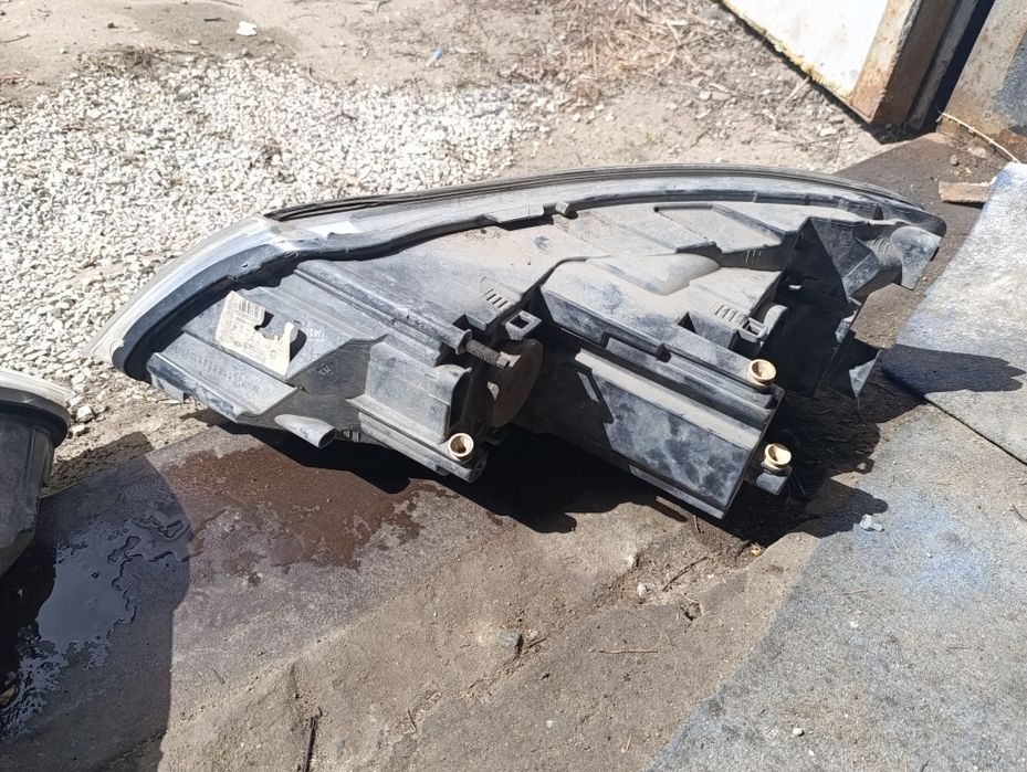 Продам Фары на шкоду