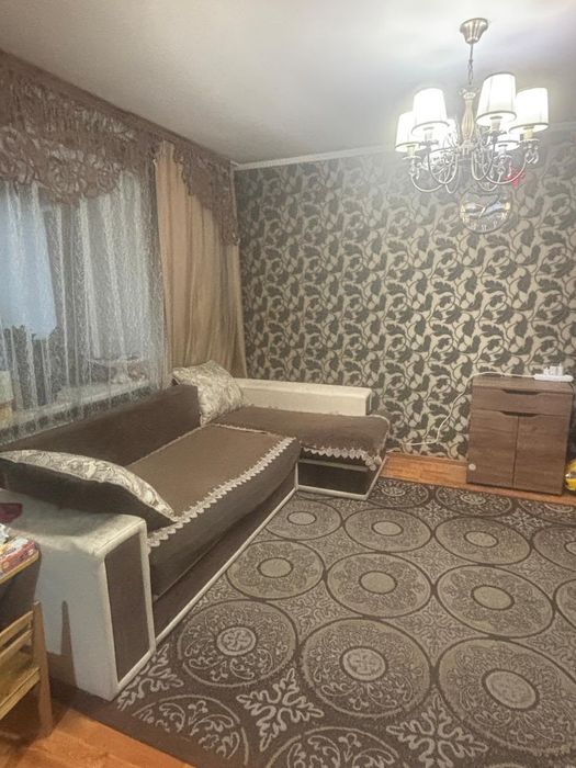 Продам 2хком квартиру район Пирамиды.
