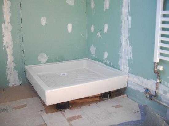 Сборка душевых кабин