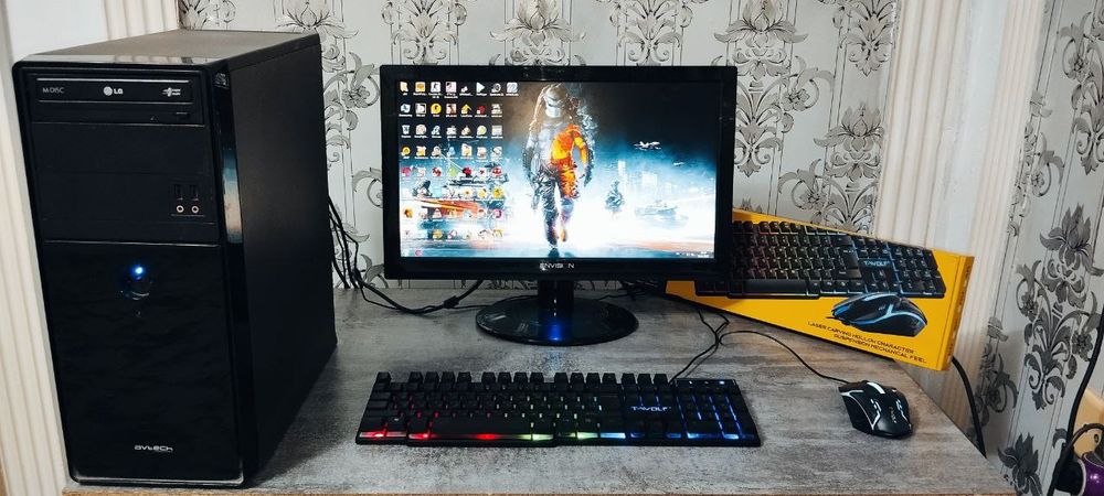 DDR3 Kompyuter sotiladi komplekt