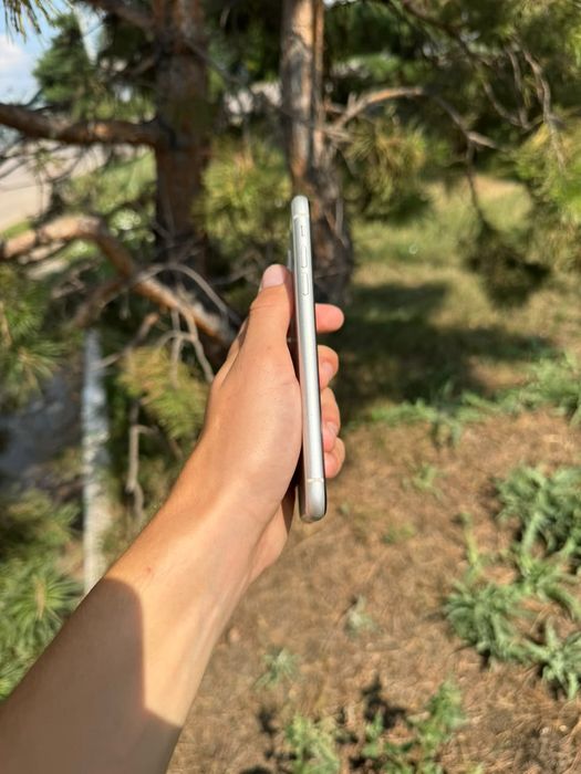 Iphone 11 в идеальном состояний