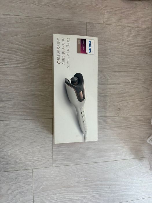 Ondulator automat Philips Seria 8000 cu SenseIQ (BHB887/BHB886) - Ca nou (folosit o singură dată)