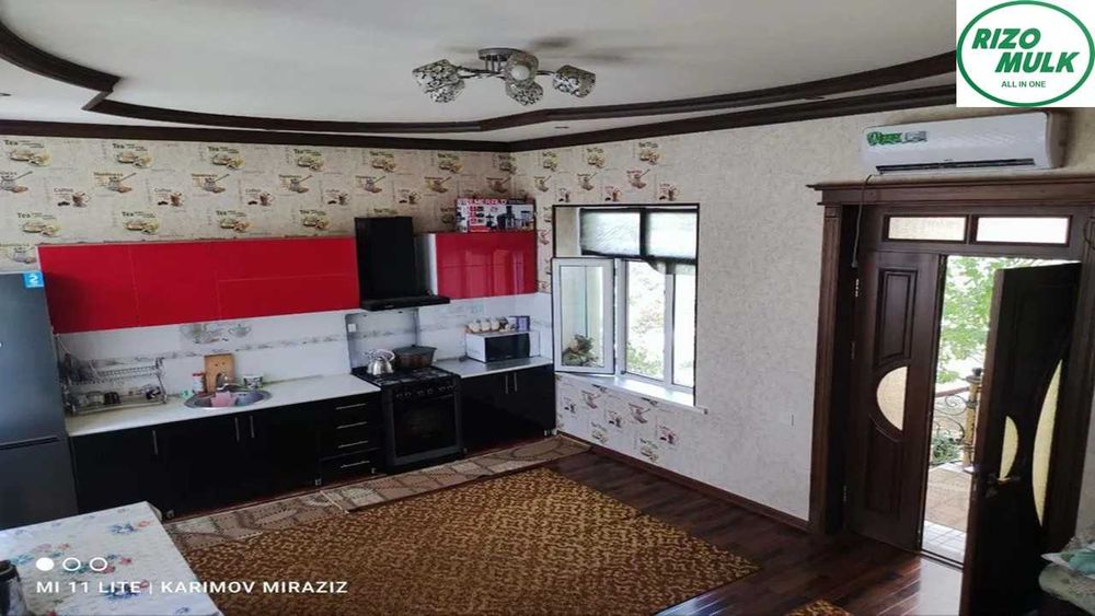 Назарбек Харакатда файзли ховли сотилади. NR494/162