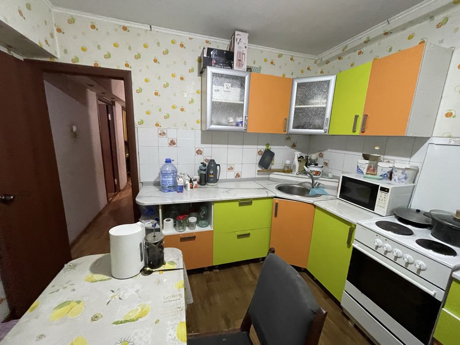 Продается 3шка Улучшенка на Валентине