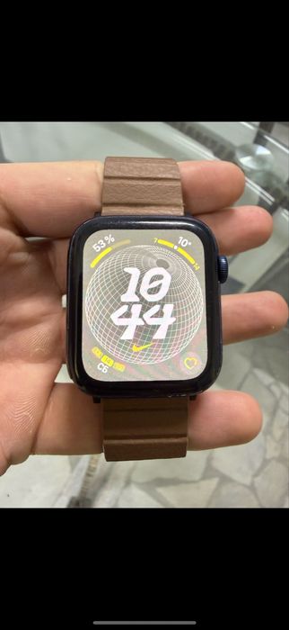 iWatch 6 44 мм, оригинал, хорошее состояние