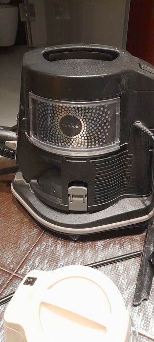 Rainbow почистване с воден филтър