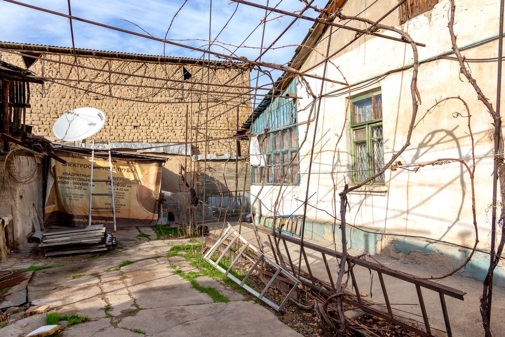 Срочно продаётся участок 6 соток.Идеальный вариант под застройку!