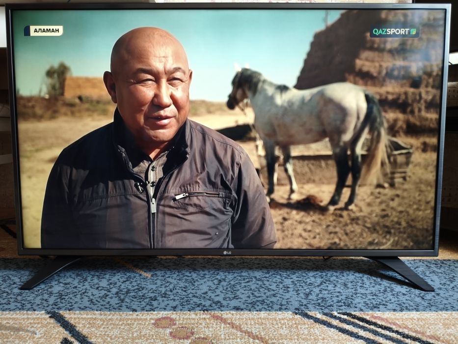 ТВ "LG" 49"-124см 4K UHD Смарт