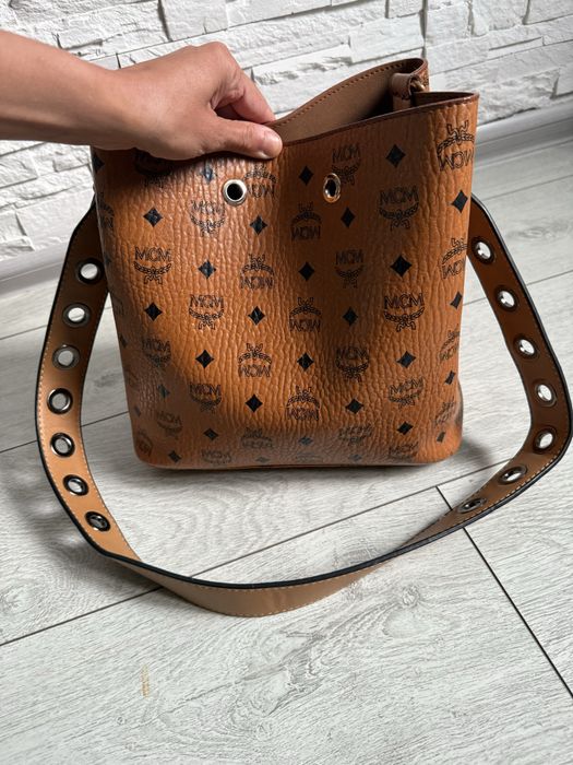 Geanta MCM  eleganță și stil premium