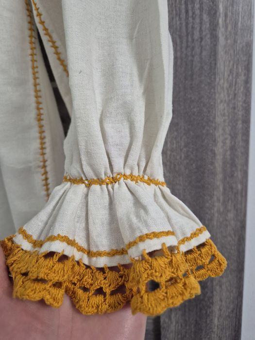 Costum popular de dama