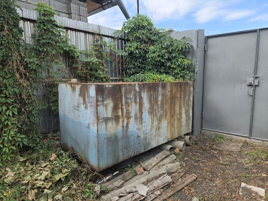 Продам емкость под ГСМ, 2.2 куб
