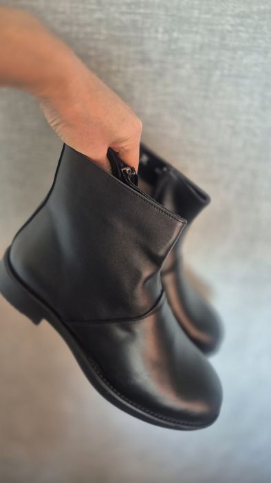 Новые сапоги кожаные р.42