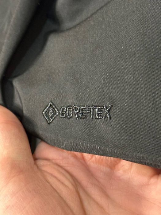 Arc'teryx jacket