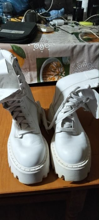 Ghete Zara autentice Vietnam