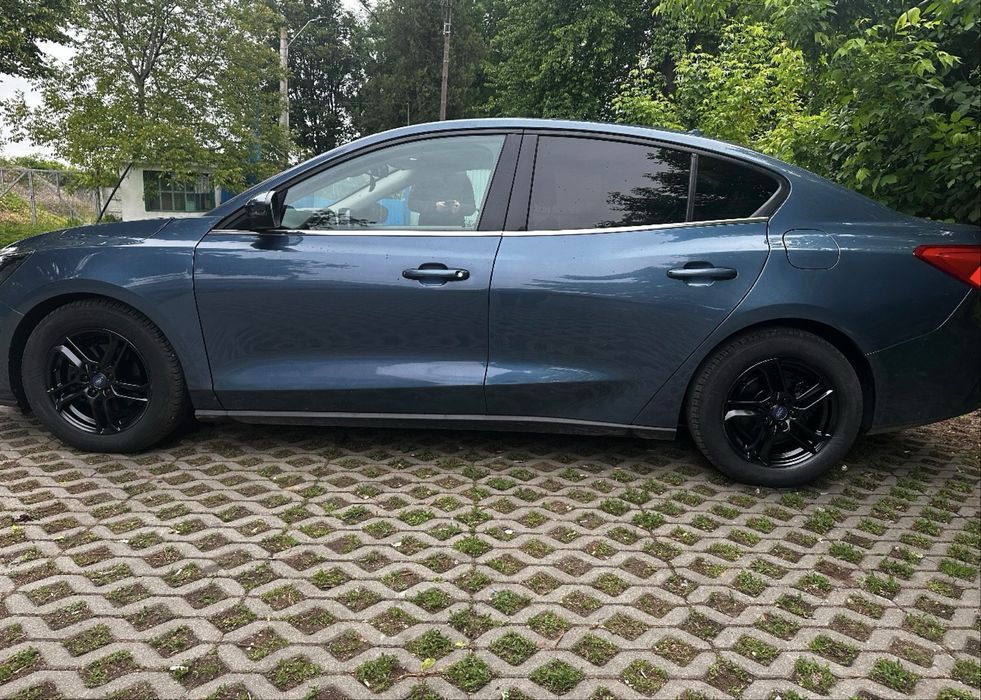 FORD Focus 2020 — imagine 2