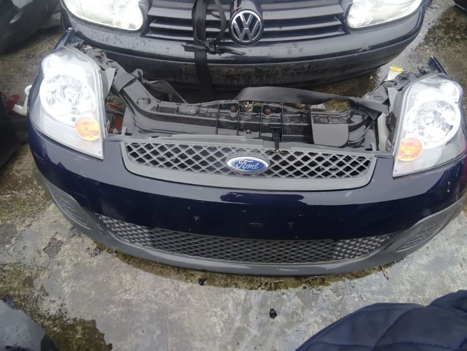 Vand Fata completa Ford Fiesta din 2007 volan pe stanga