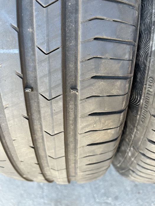2 бр. летни гуми 195/65/15 Continental 5 mm DOT 0217
