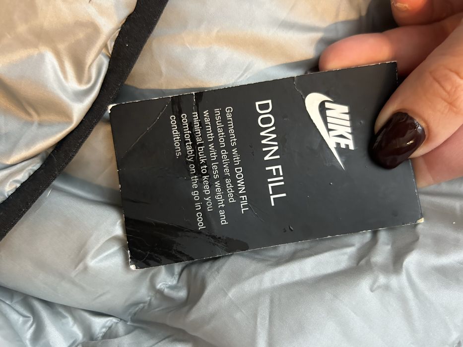 Пуховик Nike на пуху