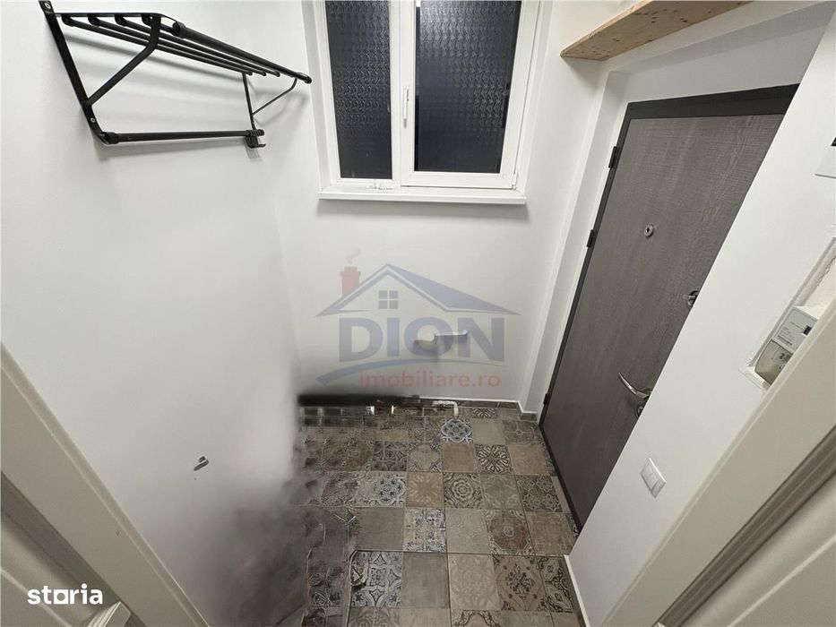 UNIVERSITATE, 3 camere, parter inalt, 61 mp, amenajat