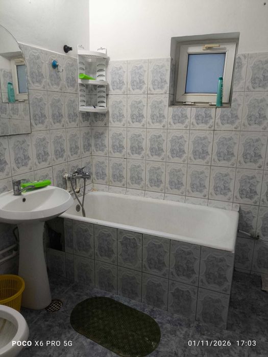 Vand Apartament cu 4 camere - Zona Trust - etaj 2