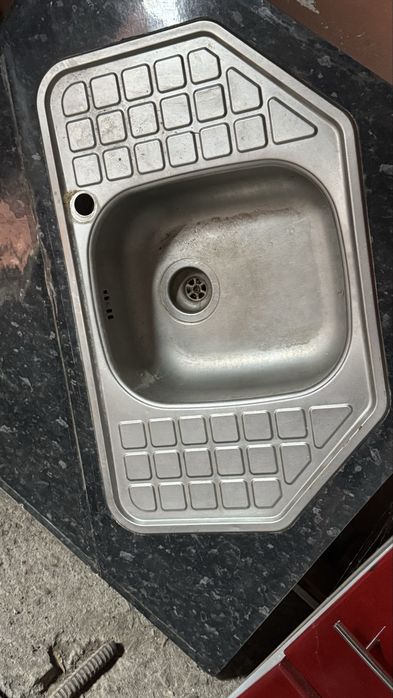 Продам мойку в хорошем состоянии