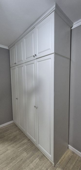 Продам шкаф для одежды