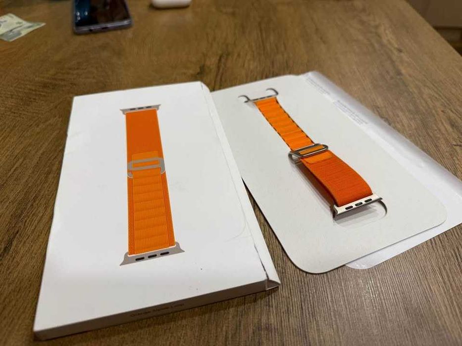 Каишки за Apple Watch Ultra Titanium Milanese Loop L Silicone Blue