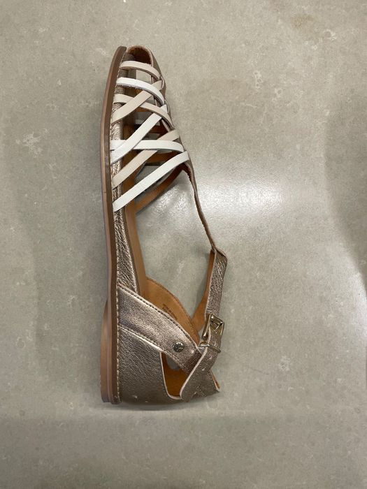 Сандали Pikolinos