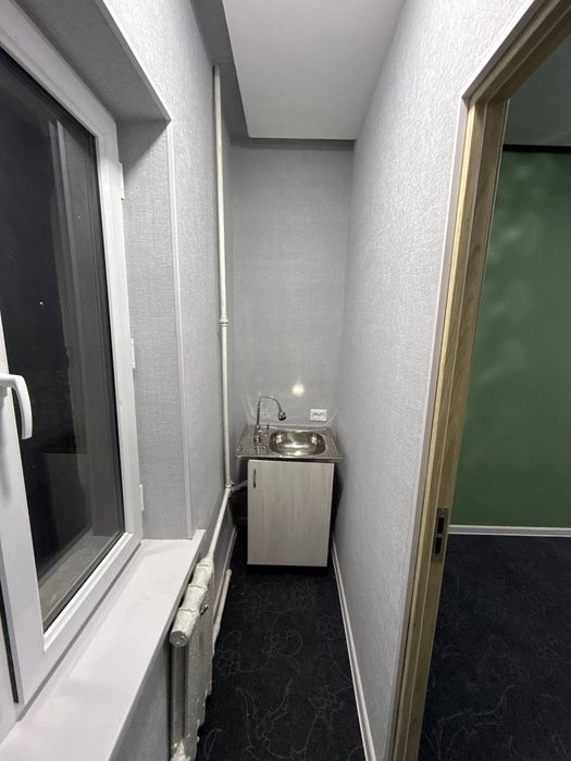 Продается 1 комнатная Кадышева