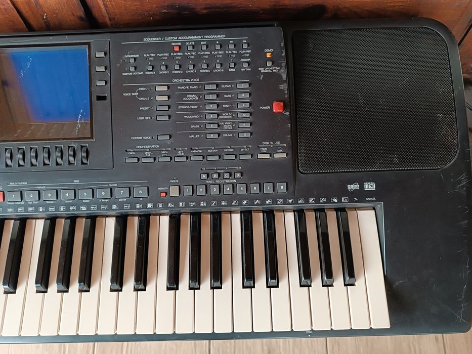 Синтезатор Yamaha PSR 6000