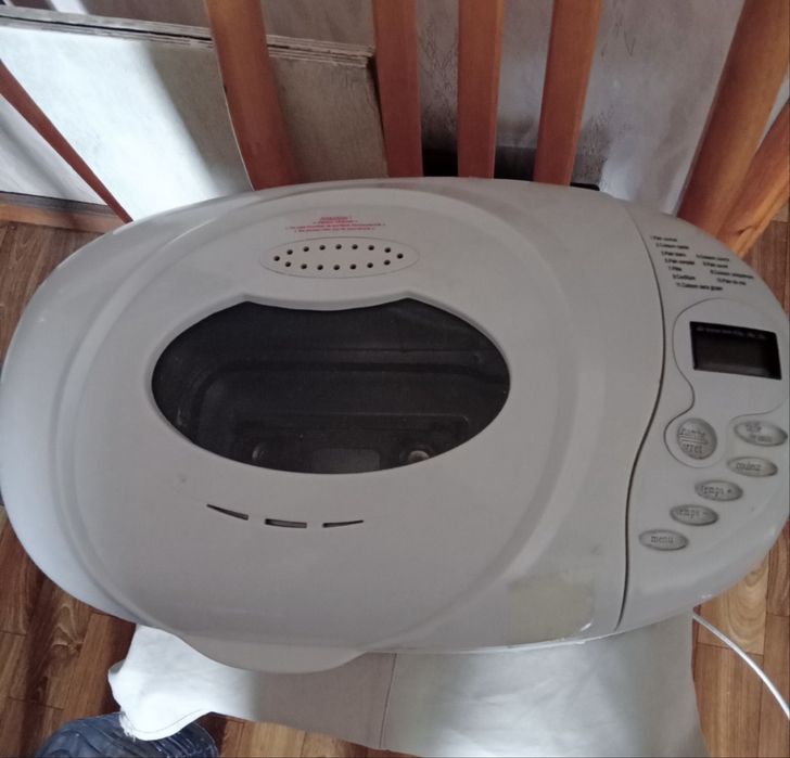 Хлебопечка сама делает тесто