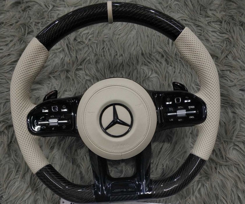 Mercedes Custom Спортен Волан – Персонализиран Дизайн!