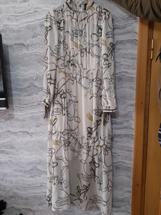 Женское платье длинное