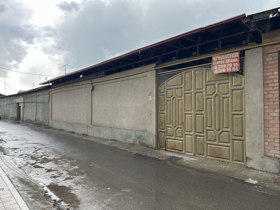 Uy sotiladi yer narxida 99.500$  maklersiz