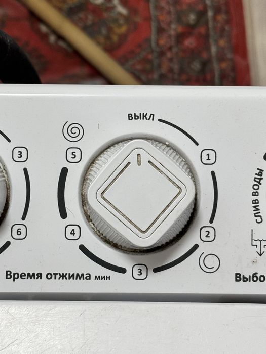 продаеться стиральная машинка пол автомат