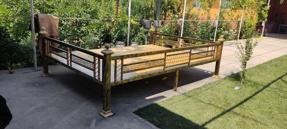 Temir Kravatlar surilar