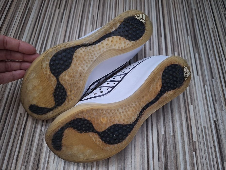 Adidași Adidas mărime 38.
