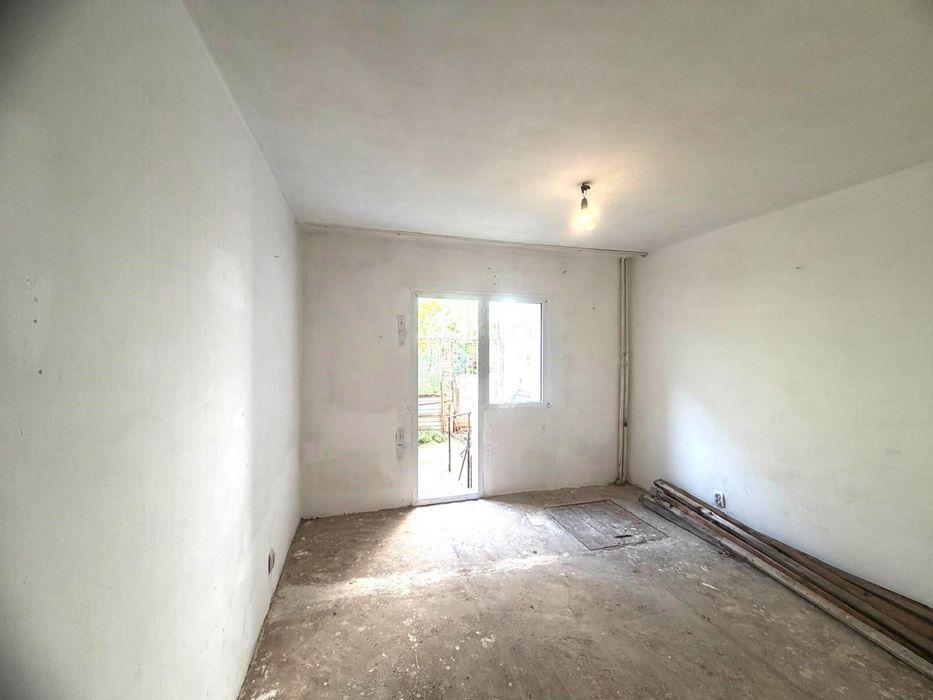 Apartament cu 3 camere decomandate de vânzare Strada Orizontului