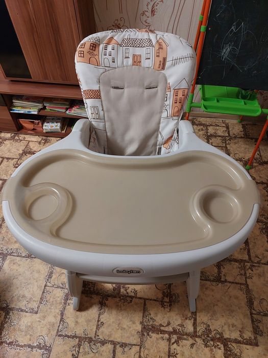 Продам стульчик для кормления