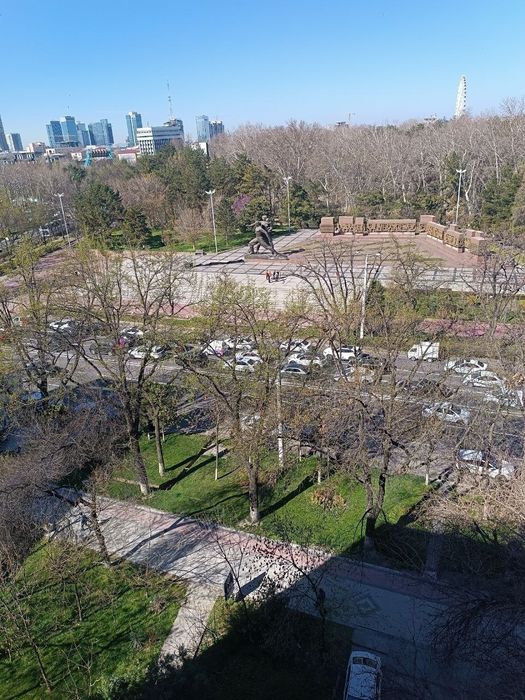 Ц5 Монумент мужества 3/5/9 Алайский Минор Юнусабад