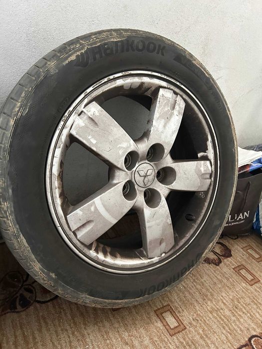 Джанти 17" с гуми за Mitsubishi Outlander