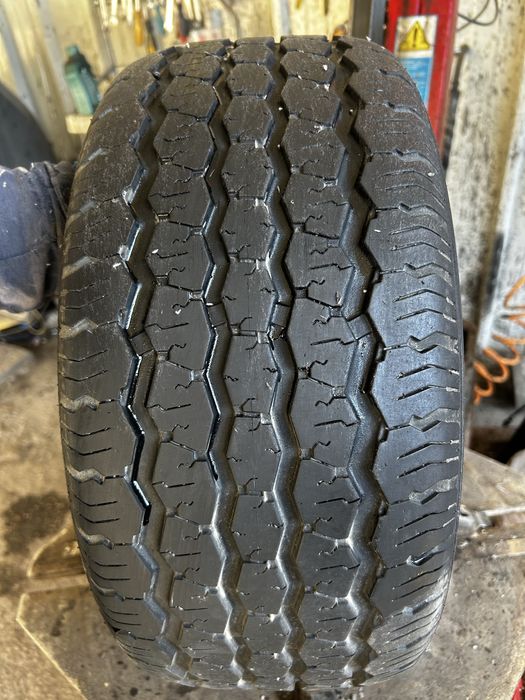 Гуми за  мотокар и агро  различни размери