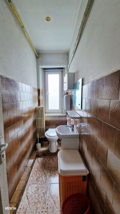 Eleganta interbelica pe Strada Mircea Vulcanescu – 5 camere in vila+