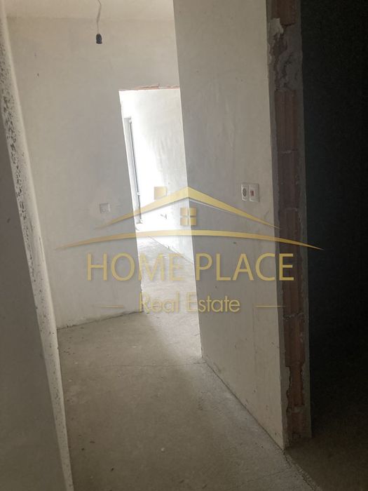 Продава се Тристаен апартамент в Варна, Левски - 111 кв.м за 1802 €/кв.м - Снимка #4