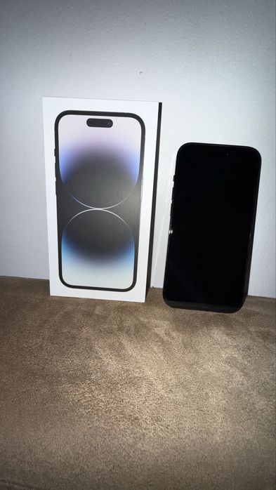 Продавам iPhone 14 pro 128 gb space black