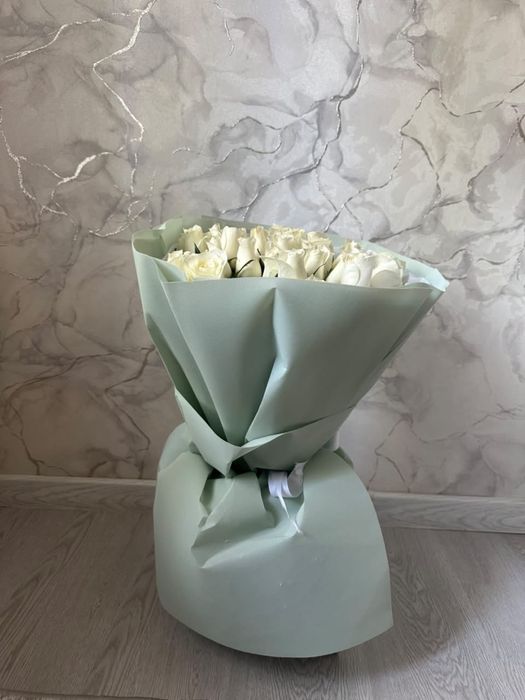 Цветы продам срочно